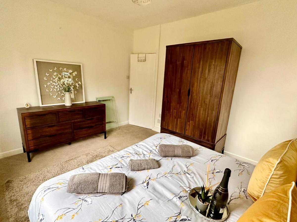 אברגאבני Three Bedroom Rural, Relaxing And Peaceful,Dogs Welcome! With Cymru Holidays מראה חיצוני תמונה