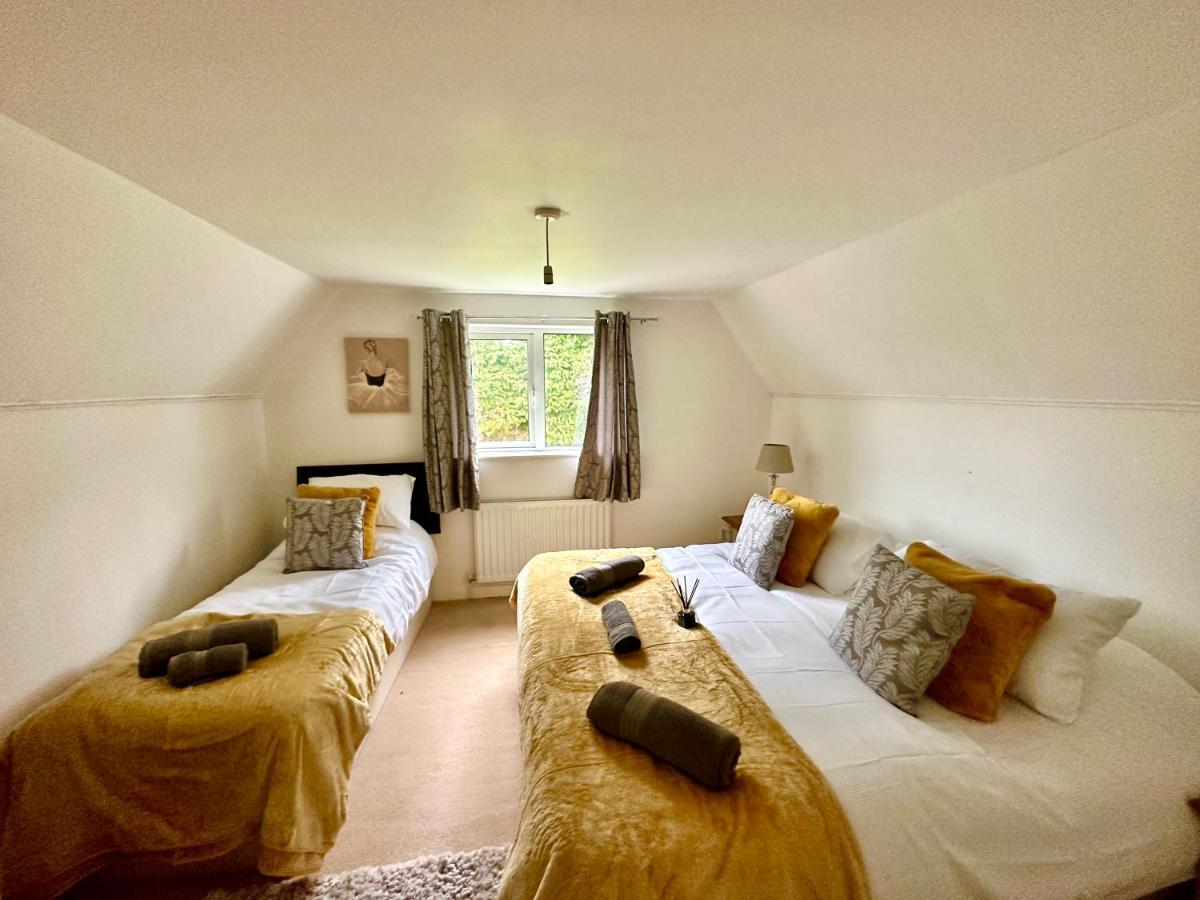אברגאבני Three Bedroom Rural, Relaxing And Peaceful,Dogs Welcome! With Cymru Holidays מראה חיצוני תמונה