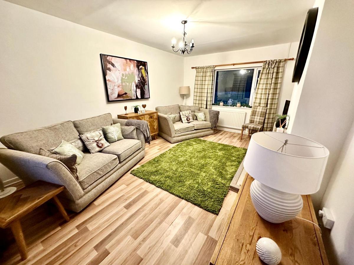 אברגאבני Three Bedroom Rural, Relaxing And Peaceful,Dogs Welcome! With Cymru Holidays מראה חיצוני תמונה