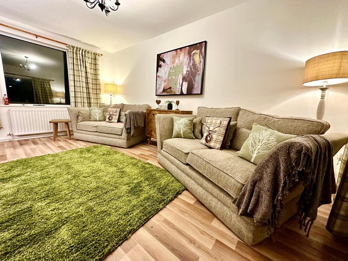 אברגאבני Three Bedroom Rural, Relaxing And Peaceful,Dogs Welcome! With Cymru Holidays מראה חיצוני תמונה